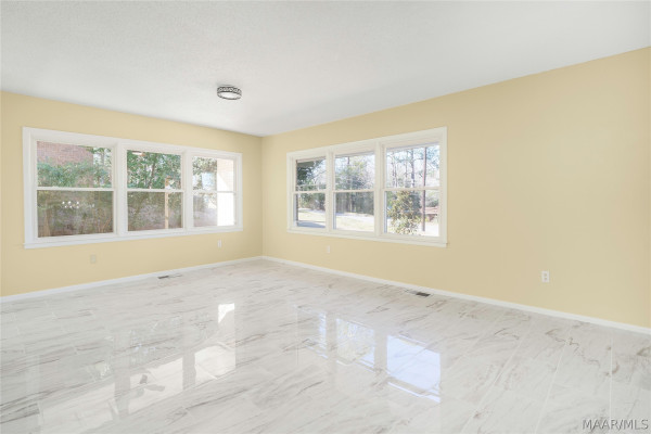 3716 Dalraida Terrace