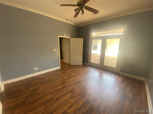 732 Whitehall Parkway