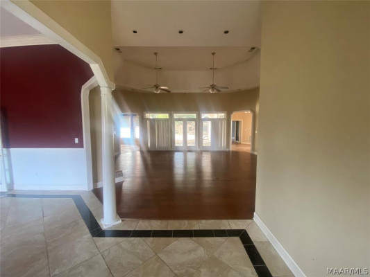 732 Whitehall Parkway