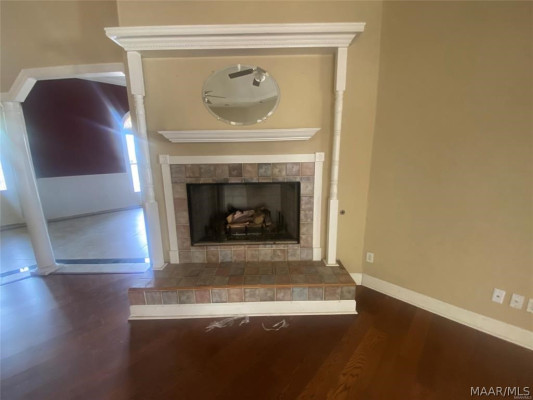 732 Whitehall Parkway