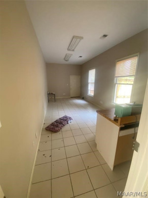 732 Whitehall Parkway