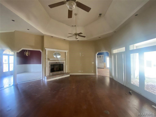 732 Whitehall Parkway