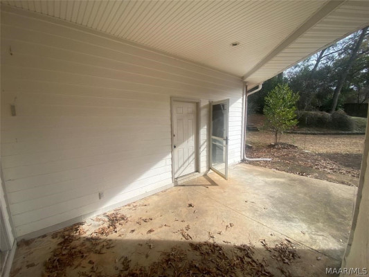 732 Whitehall Parkway