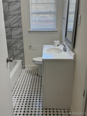 1835 Hill Hedge Drive