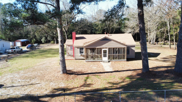 3104 Redbud Drive