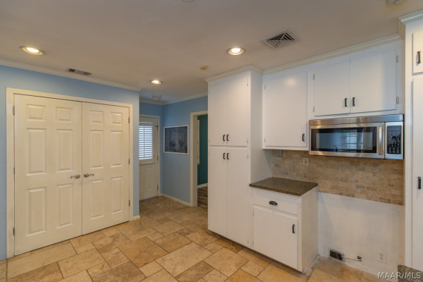 2226 Rosemont Drive
