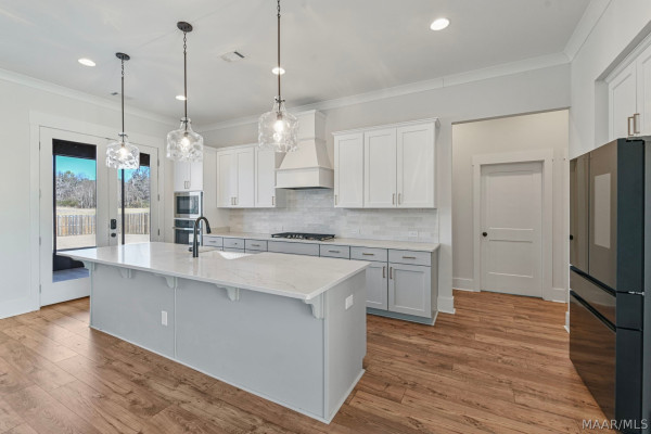 8307 Young Crossing .