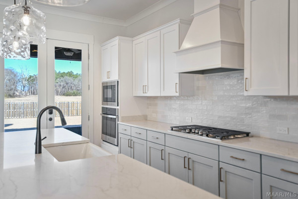 8307 Young Crossing .