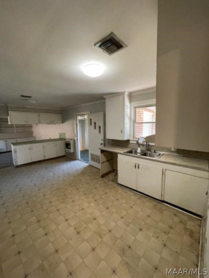 2737 Gardner Road