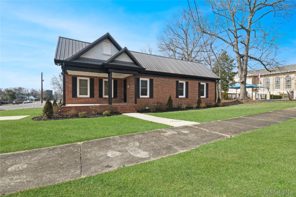 203 8th Street