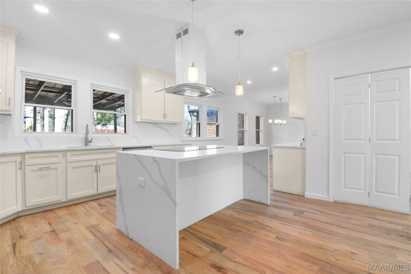 203 8th Street
