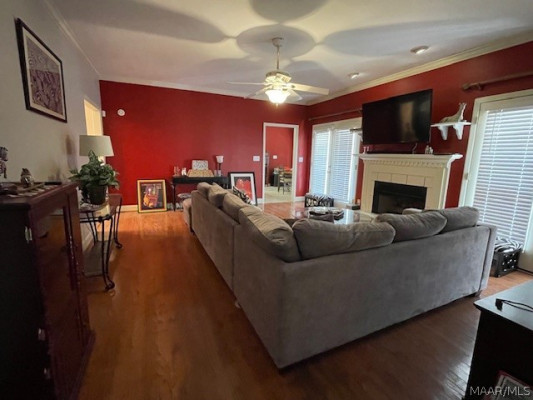 3650 Southview Avenue