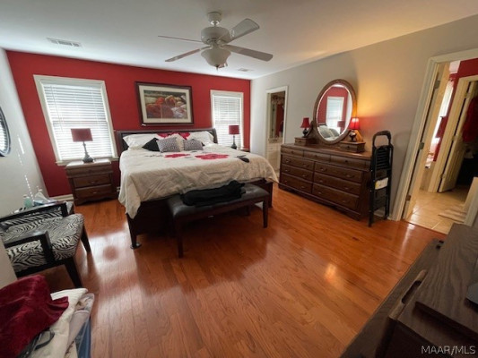 3650 Southview Avenue