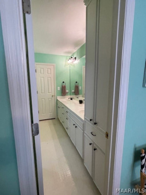 3650 Southview Avenue