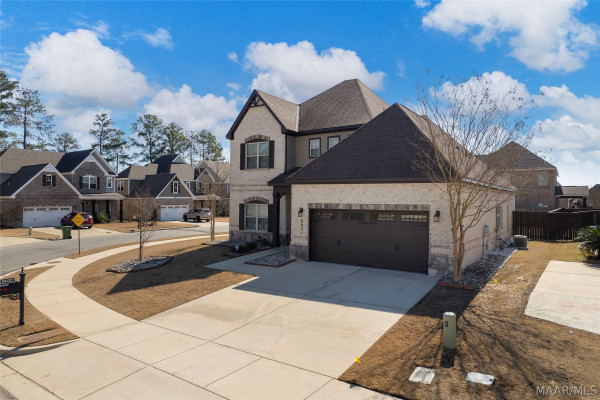 8621 Melbourne Circle