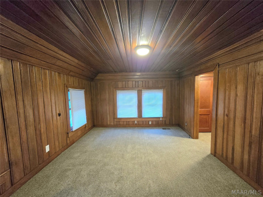 690 PONCE DE LEON Avenue