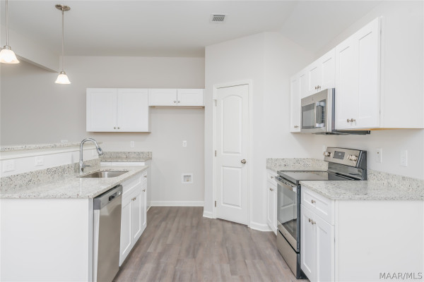 405 Country Club Drive