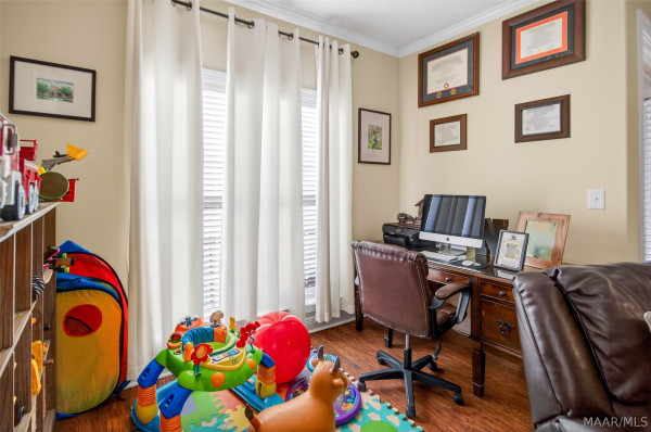 526 Ashton Oak Drive