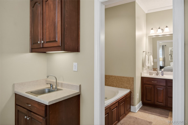 526 Ashton Oak Drive