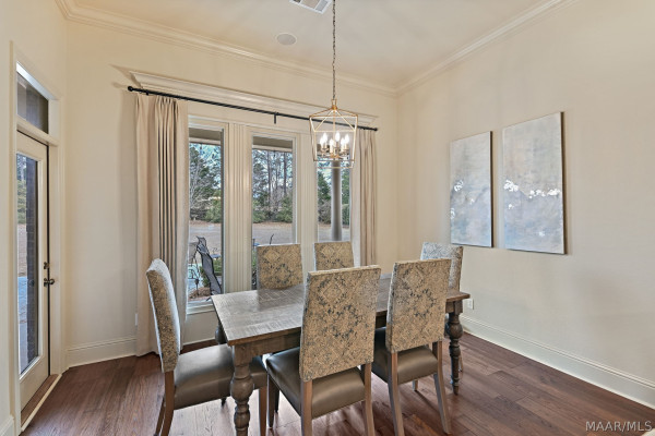 7544 Lakeridge Drive