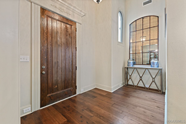 7544 Lakeridge Drive