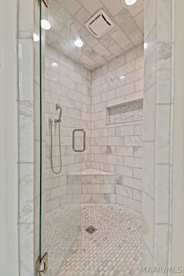 7544 Lakeridge Drive