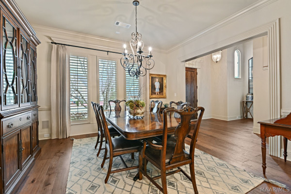 7544 Lakeridge Drive