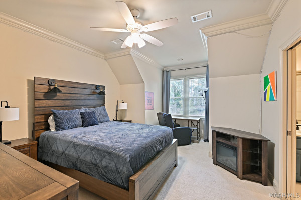 7544 Lakeridge Drive