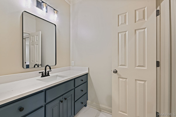 7544 Lakeridge Drive