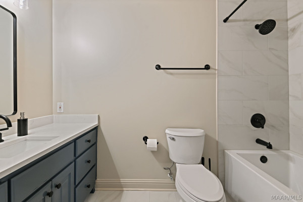 7544 Lakeridge Drive