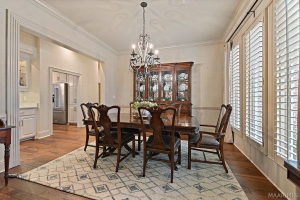 7544 Lakeridge Drive