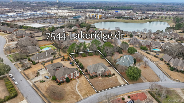 7544 Lakeridge Drive