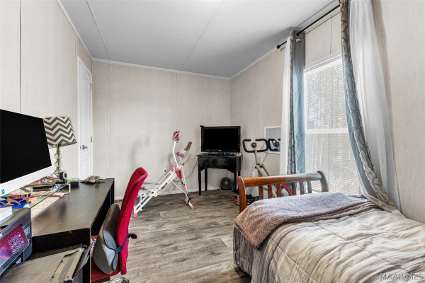 1046 Whipporwill Road