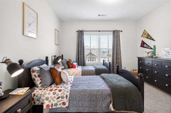 9370 CRESCENT LODGE Circle
