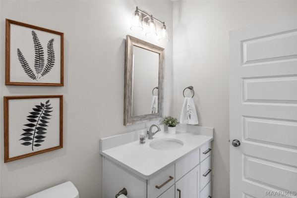 9370 CRESCENT LODGE Circle