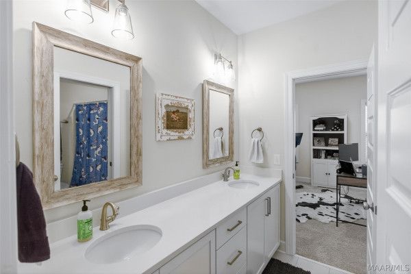 9370 CRESCENT LODGE Circle