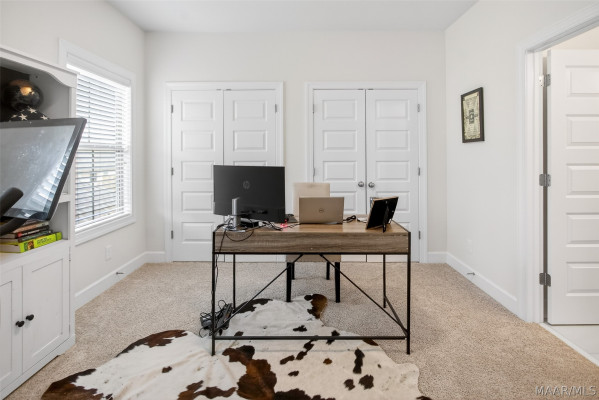 9370 CRESCENT LODGE Circle