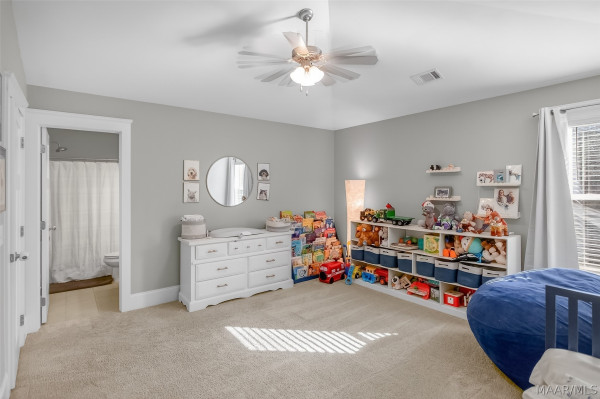 132 Avenue Of The Orchards .