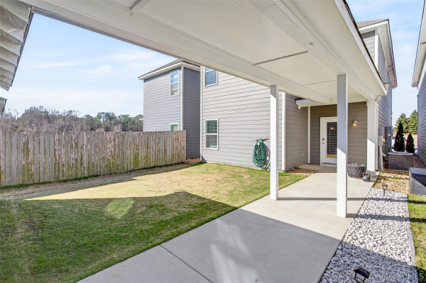 132 Avenue Of The Orchards .