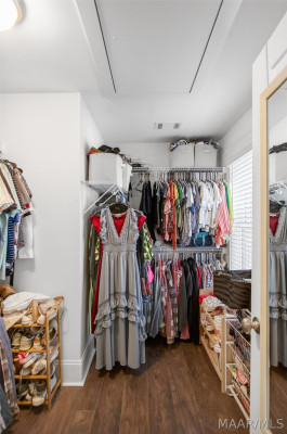 132 Avenue Of The Orchards .