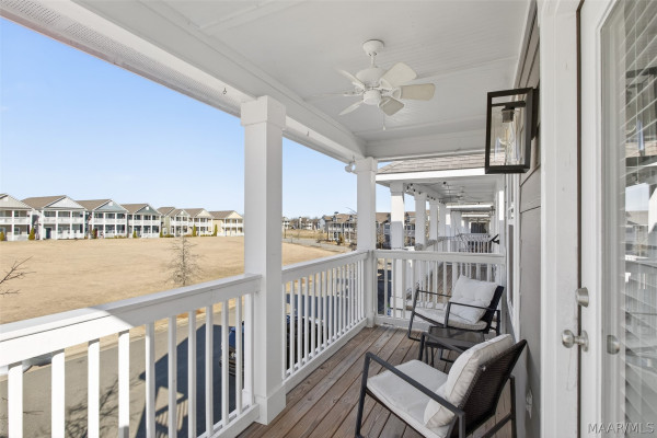 132 Avenue Of The Orchards .