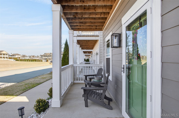 132 Avenue Of The Orchards .