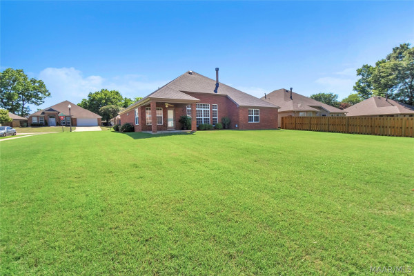 704 Stoneybrooke Way