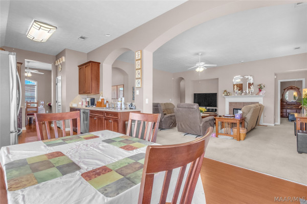 704 Stoneybrooke Way