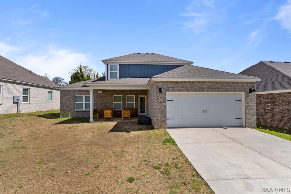 1716 Windsor Hill Lane