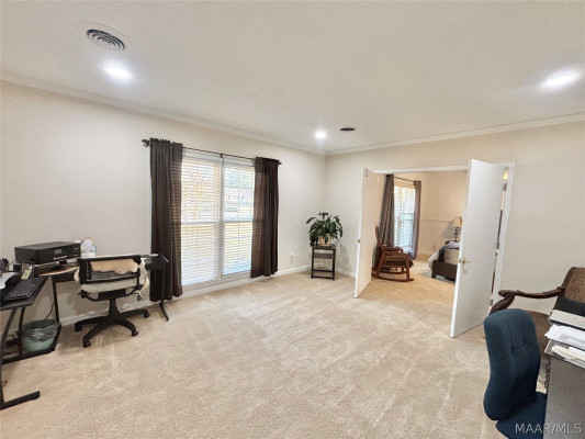 447 Arrowhead Drive