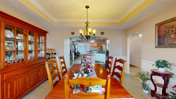 610 Linden Lane