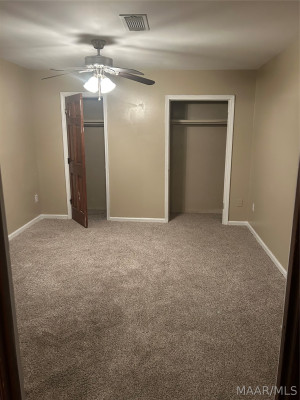 921 Oakbrook Drive