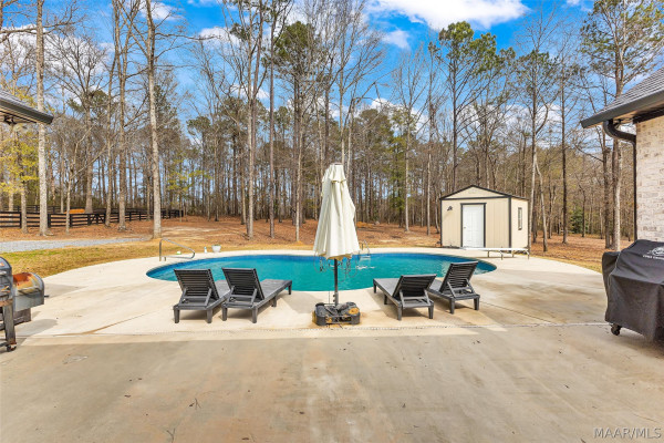 68 River Stone Court