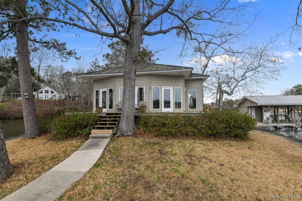 723 Shepherd Road